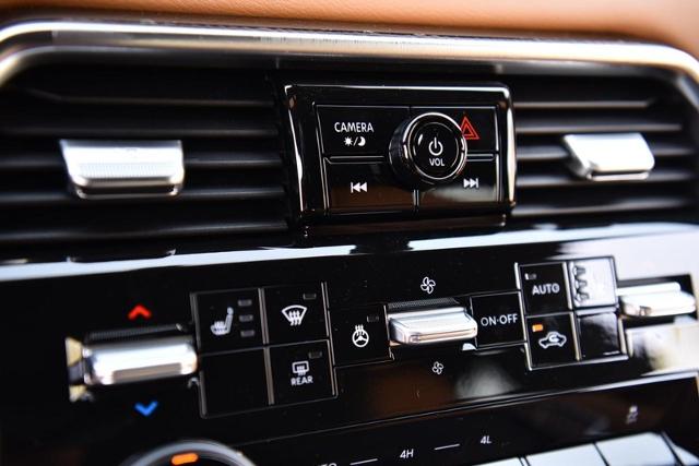 2025 Nissan Armada Vehicle Photo in Ballwin, MO 63011