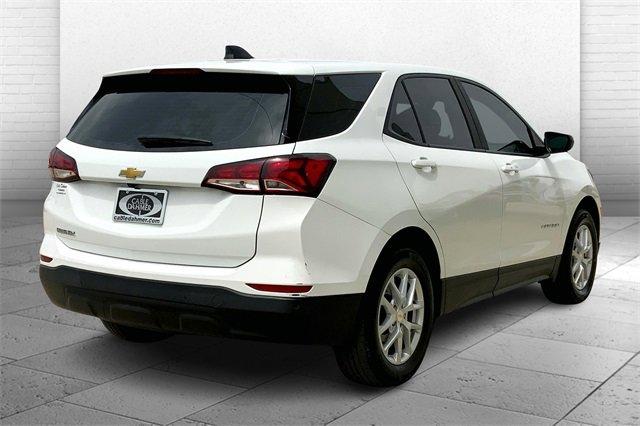 2022 Chevrolet Equinox Vehicle Photo in TOPEKA, KS 66609-0000