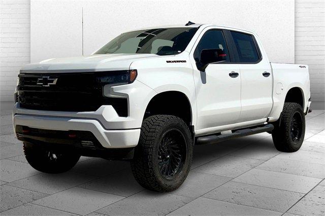 2024 Chevrolet Silverado 1500 Vehicle Photo in TOPEKA, KS 66609-0000