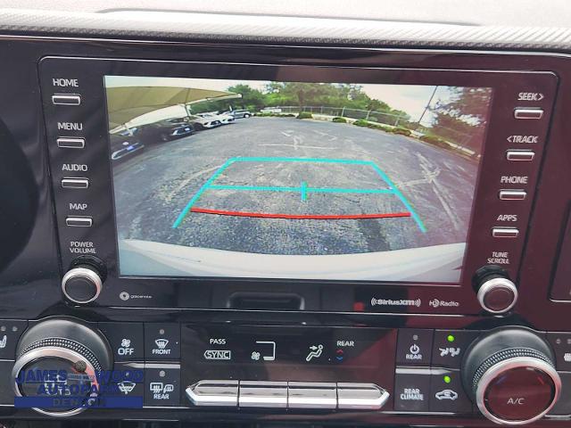 2021 Toyota Highlander Vehicle Photo in DENTON, TX 76210-9321