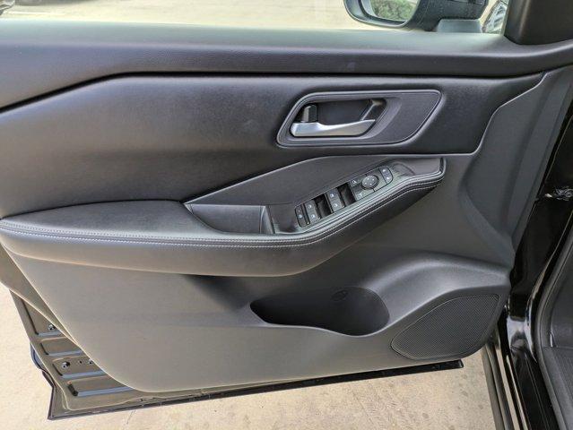 2025 Nissan Rogue Vehicle Photo in San Antonio, TX 78209