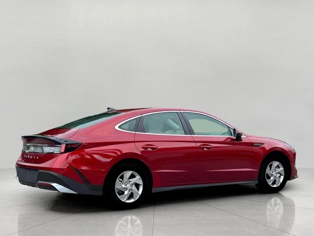 2025 Hyundai SONATA Vehicle Photo in Green Bay, WI 54304