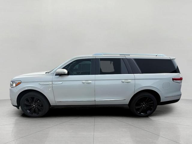 2023 Lincoln Navigator L Vehicle Photo in Neenah, WI 54956