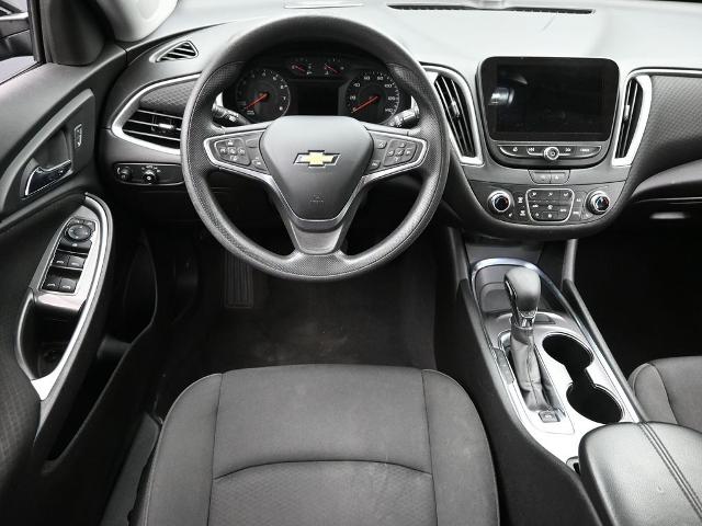 2023 Chevrolet Malibu Vehicle Photo in Cedar Rapids, IA 52402