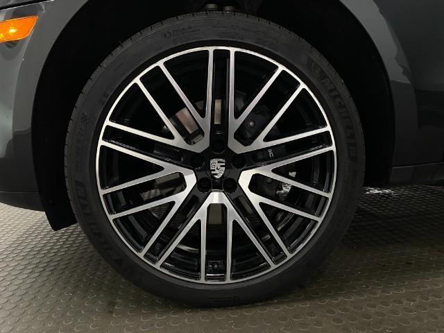 2025 Porsche Macan Vehicle Photo in Appleton, WI 54913