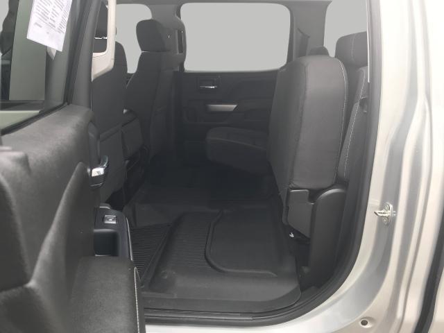 2018 Chevrolet Silverado 1500 Vehicle Photo in GREEN BAY, WI 54303-3330