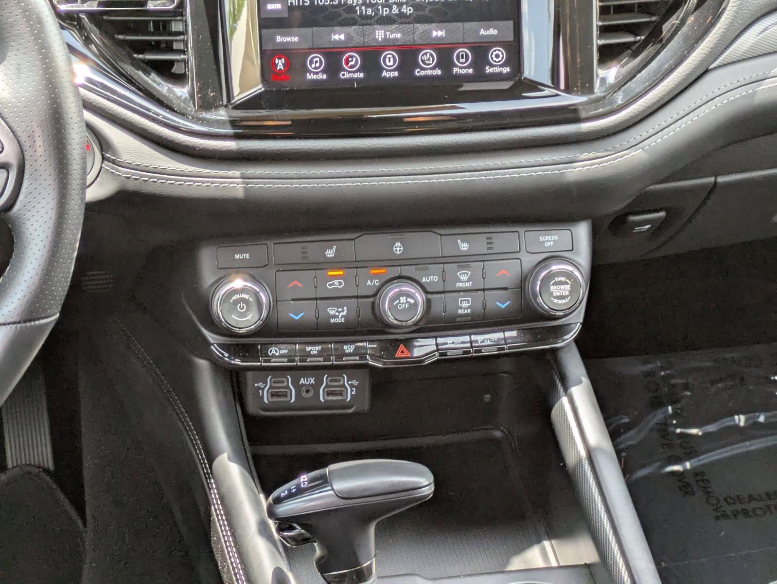 2021 Dodge Durango Vehicle Photo in SELMA, TX 78154-1460
