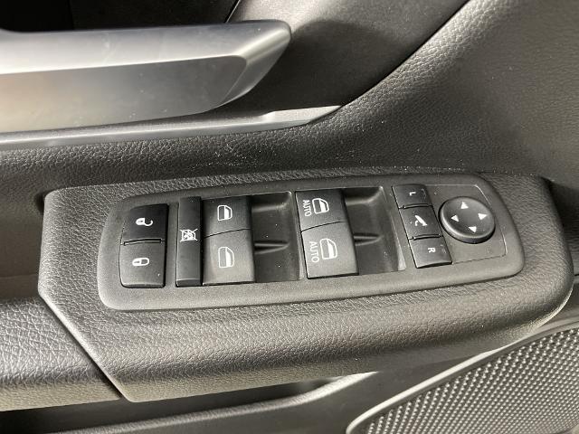 2022 Ram 1500 Vehicle Photo in GILBERT, AZ 85297-0402