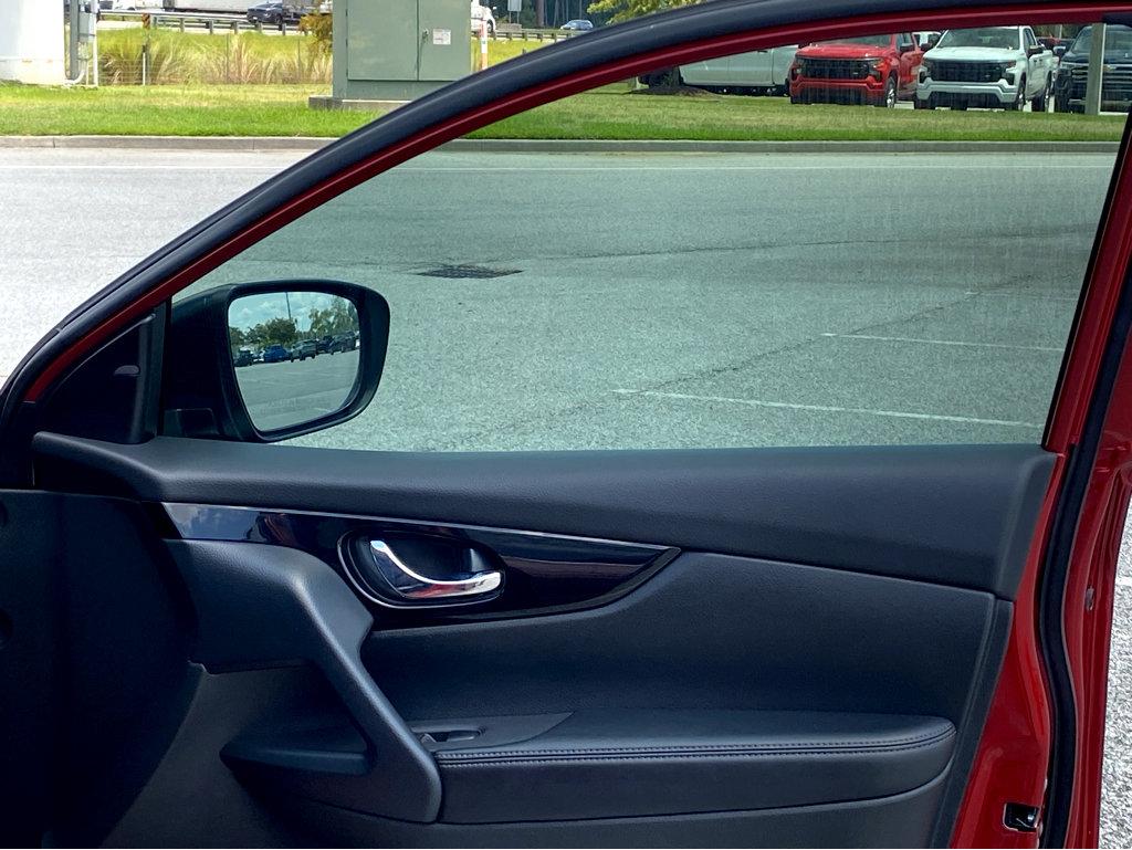 2021 Nissan Rogue Sport Vehicle Photo in POOLER, GA 31322-3252