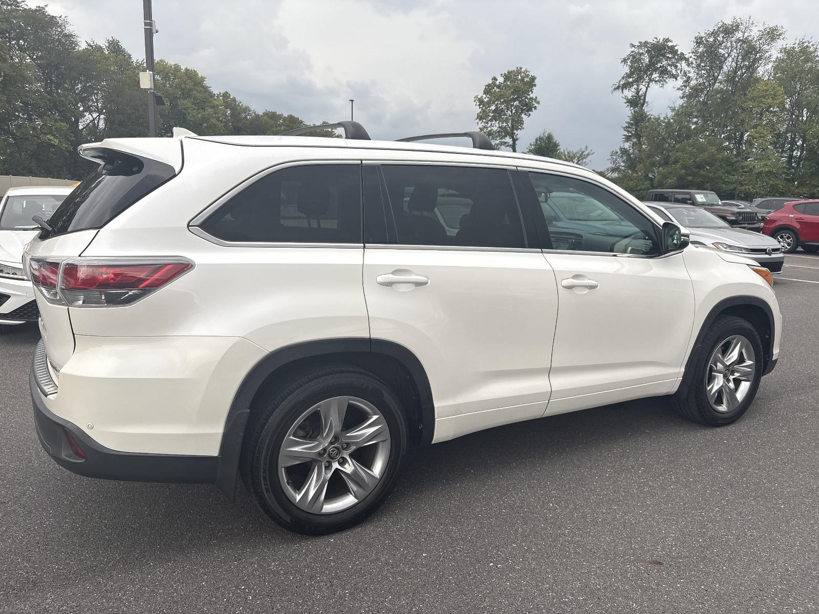 2016 Toyota Highlander Vehicle Photo in Mechanicsburg, PA 17050