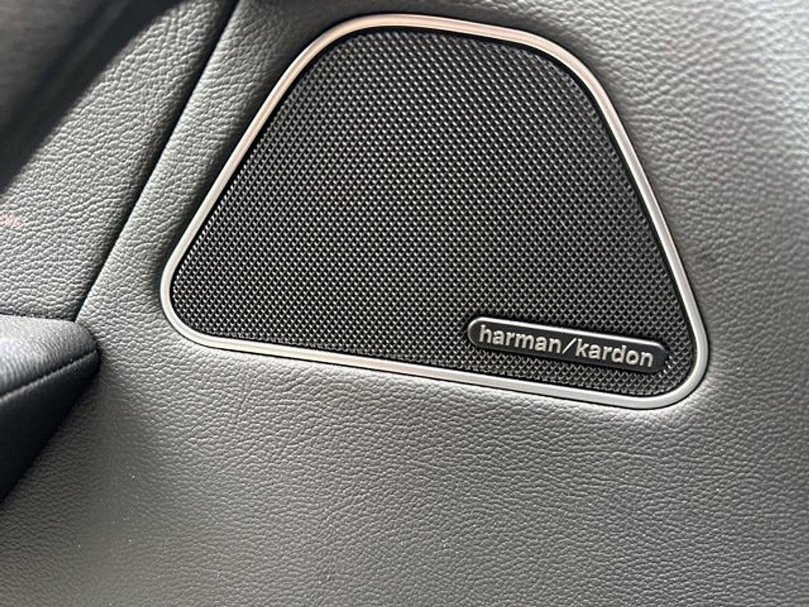 2017 Maserati Levante Vehicle Photo in Willow Grove, PA 19090