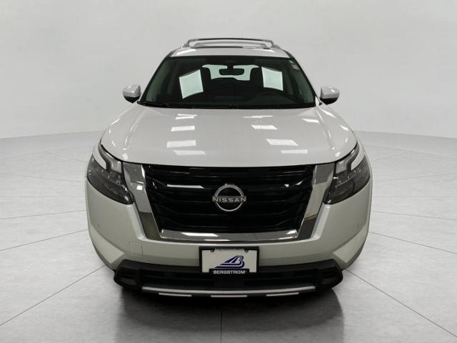 2025 Nissan Pathfinder Vehicle Photo in Appleton, WI 54913