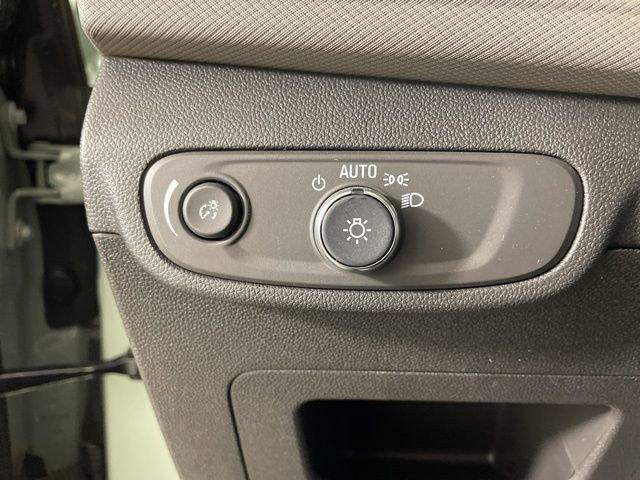 2025 Chevrolet Trailblazer Vehicle Photo in PHOENIX, AZ 85014-3381