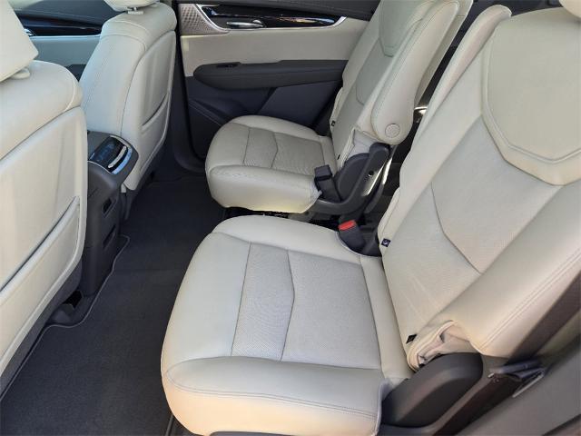 2025 Cadillac XT6 Vehicle Photo in Oklahoma City, OK 73114