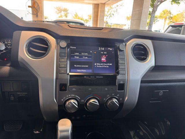 2020 Toyota Tundra 2WD Vehicle Photo in DELRAY BEACH, FL 33483-3294