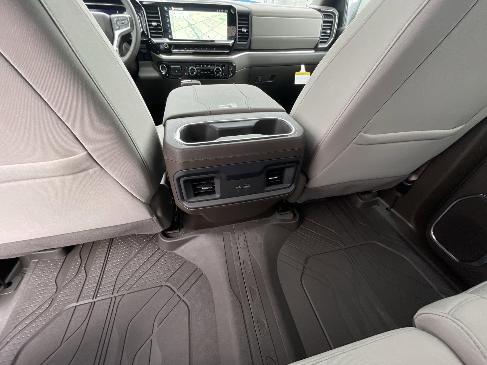 2025 Chevrolet Silverado 1500 Vehicle Photo in BENTONVILLE, AR 72712-4322
