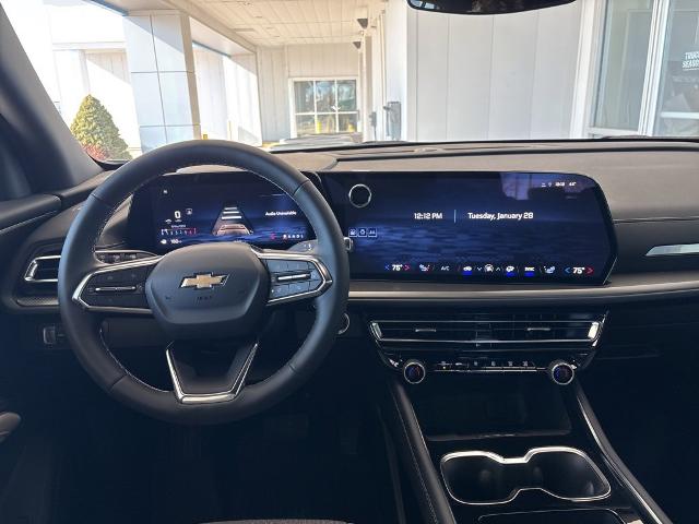 2025 Chevrolet Traverse Vehicle Photo in MANHATTAN, KS 66502-5036