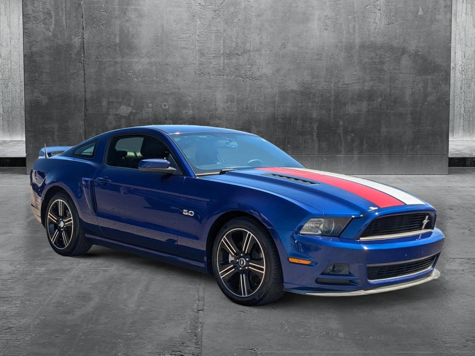 2013 Ford Mustang Vehicle Photo in St. Petersburg, FL 33713