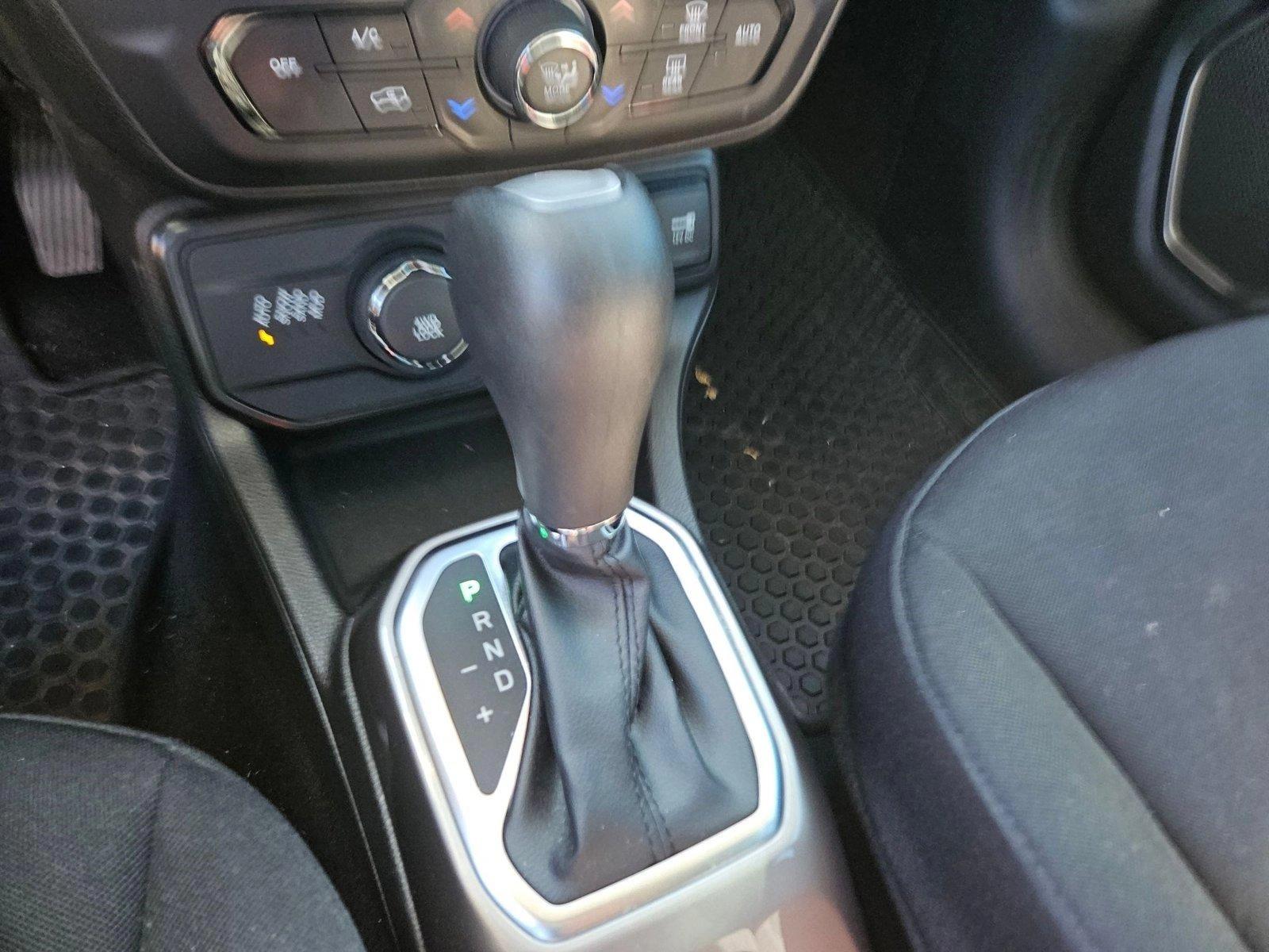 2022 Jeep Renegade Vehicle Photo in NORTH RICHLAND HILLS, TX 76180-7199