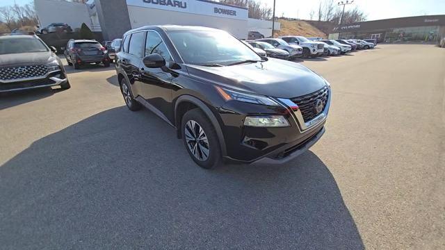 2022 Nissan Rogue Vehicle Photo in Pleasant Hills, PA 15236