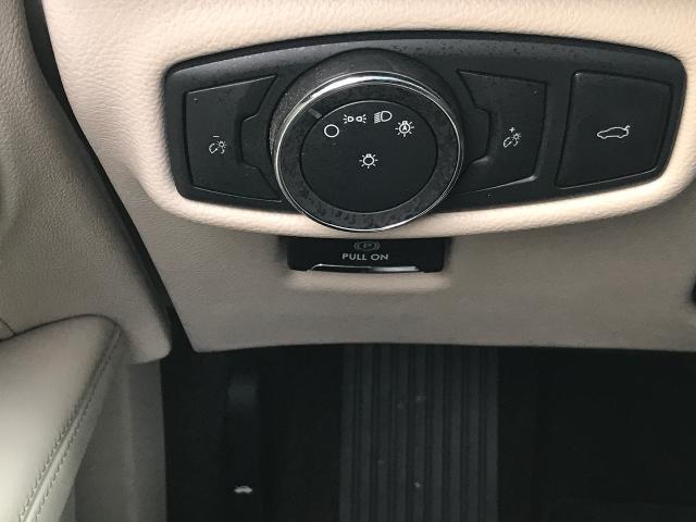 2019 Lincoln MKZ Vehicle Photo in GREEN BAY, WI 54303-3330