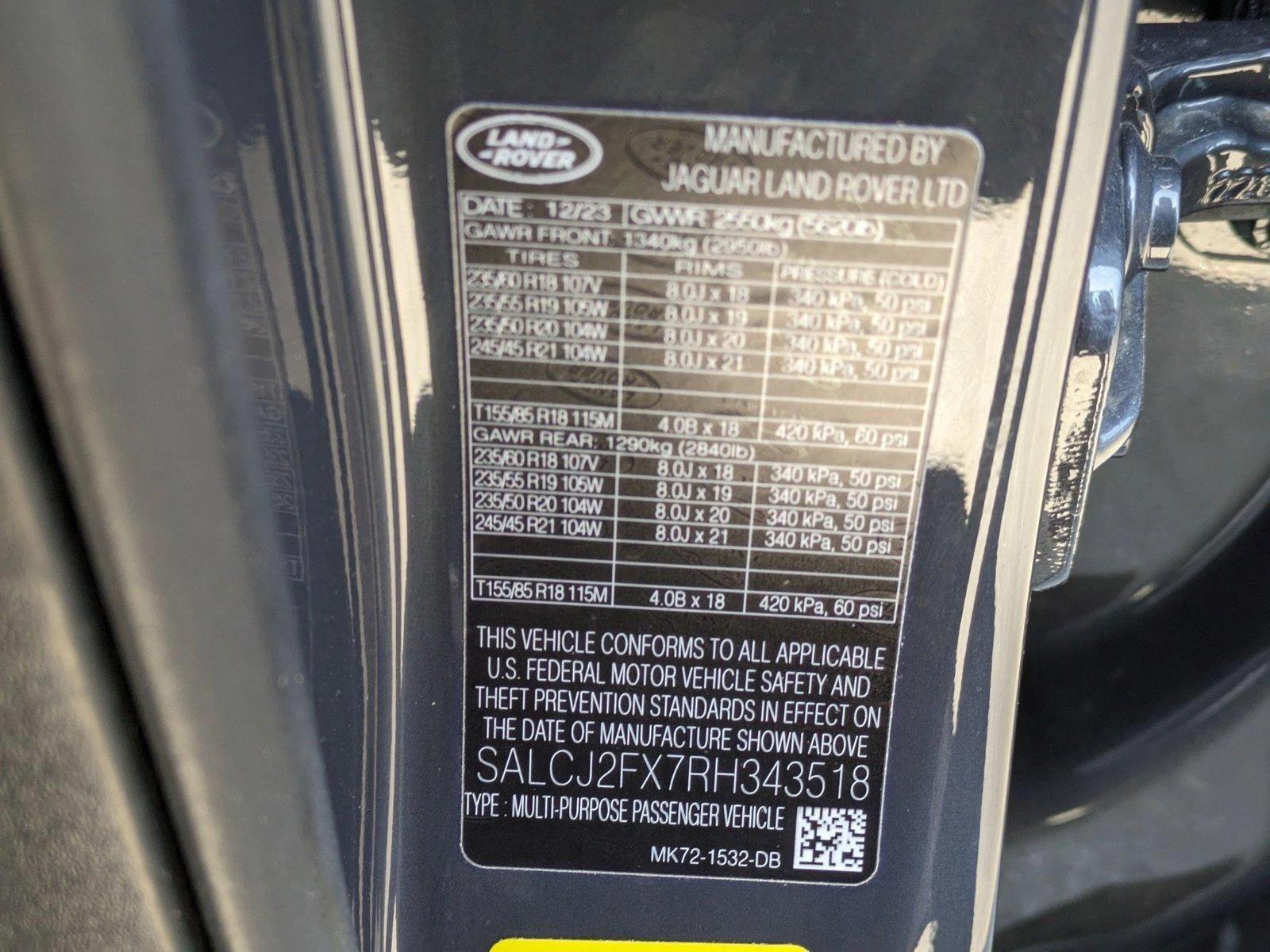 2024 Land Rover Discovery Sport Vehicle Photo in Bethesda, MD 20852