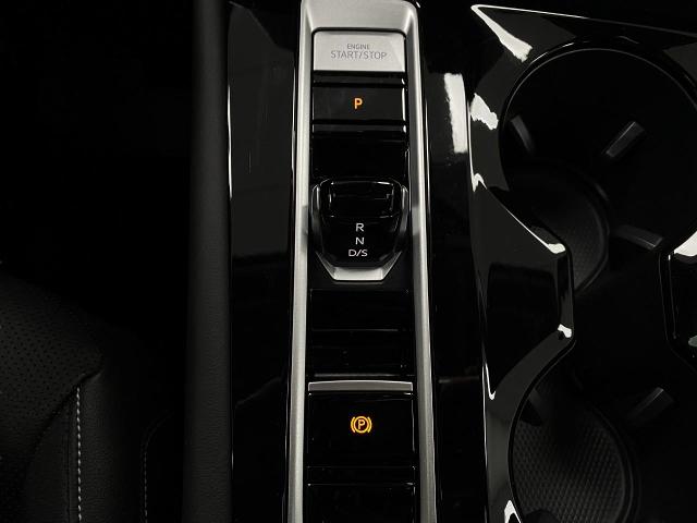 2025 Volkswagen Atlas Vehicle Photo in Appleton, WI 54913