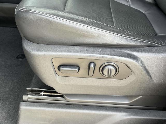 2020 Chevrolet Silverado 1500 Vehicle Photo in ALCOA, TN 37701-3235