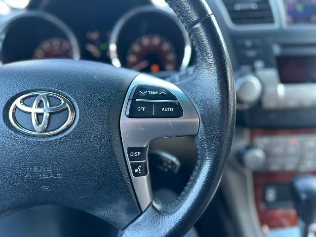 2012 Toyota Highlander Vehicle Photo in Grapevine, TX 76051