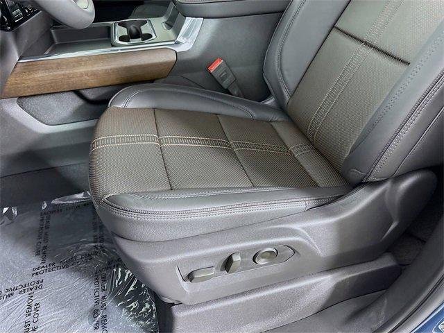 2025 Chevrolet Silverado 2500 HD Vehicle Photo in PUYALLUP, WA 98371-4149