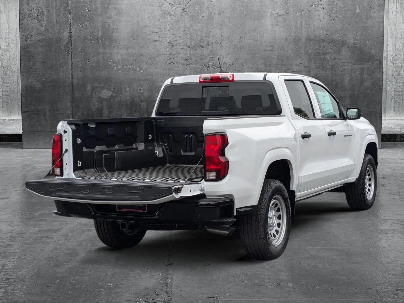 2025 Chevrolet Colorado Vehicle Photo in VALENCIA, CA 91355-1705
