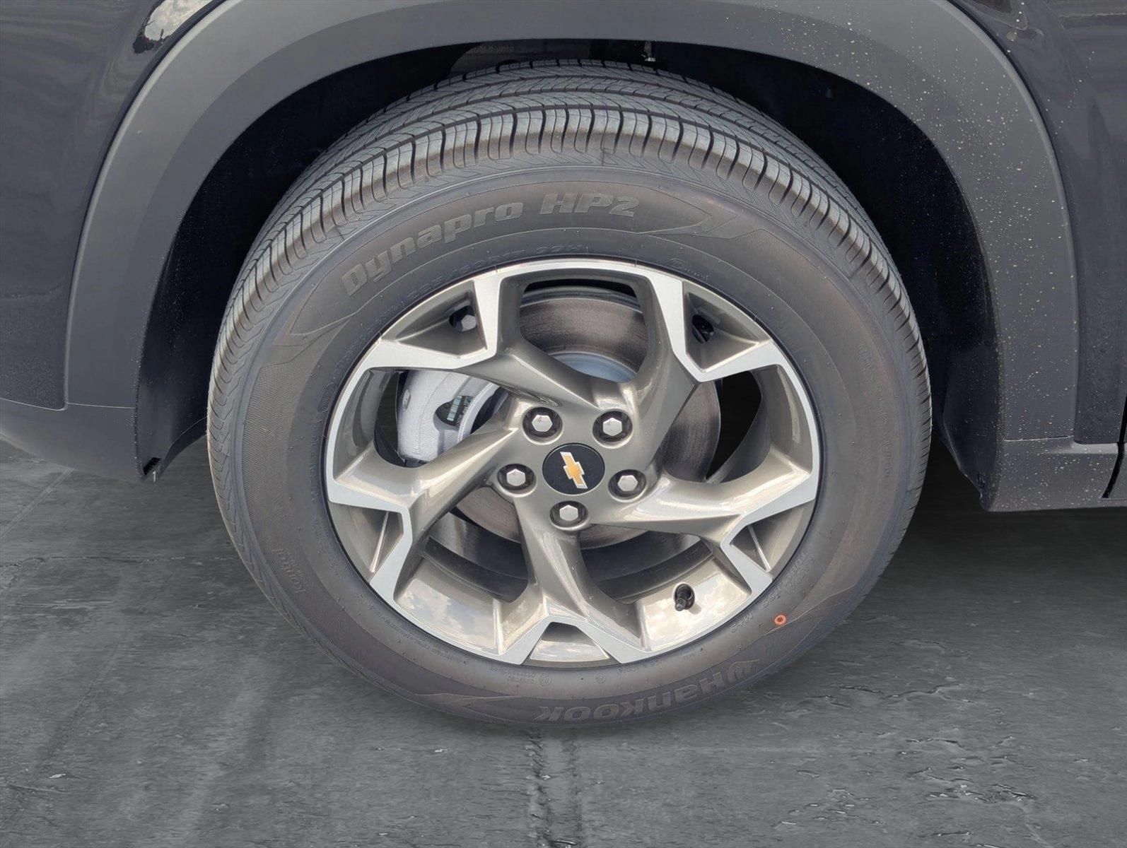 2025 Chevrolet Trax Vehicle Photo in PEMBROKE PINES, FL 33024-6534