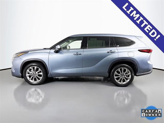 2023 Toyota Highlander Vehicle Photo in Puyallup, WA 98371