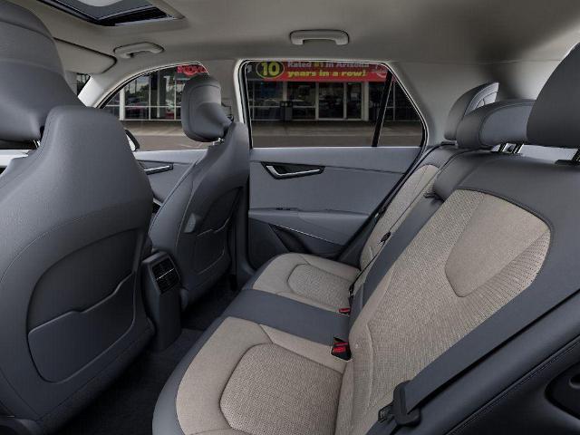2025 Kia Niro Vehicle Photo in Tucson, AZ 85712