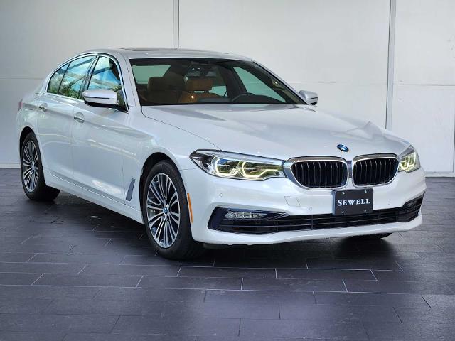 2017 BMW 540i Vehicle Photo in HOUSTON, TX 77079