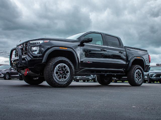 2023 GMC Canyon Vehicle Photo in MADISON, IN 47250-1611