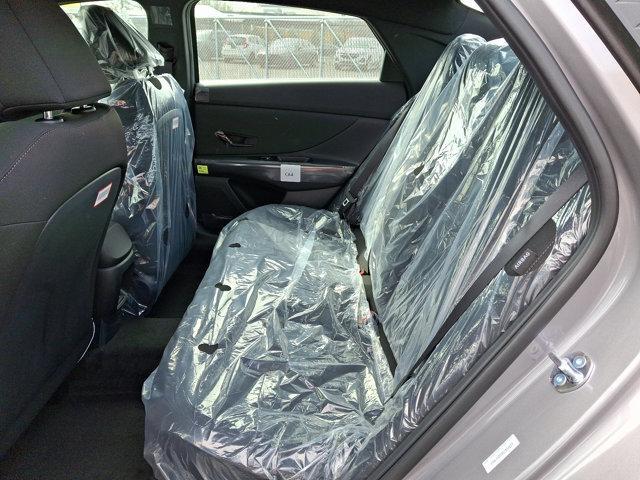 2025 Hyundai ELANTRA Vehicle Photo in Philadelphia, PA 19116