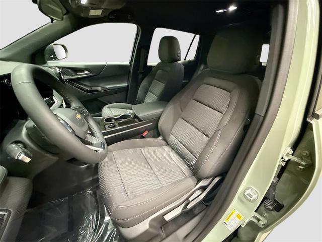 2026 Chevrolet Equinox Vehicle Photo in EVERETT, WA 98203-5662