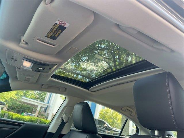 2021 Lexus ES 250 Vehicle Photo in Willow Grove, PA 19090