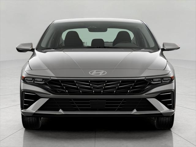 2024 Hyundai ELANTRA Vehicle Photo in Green Bay, WI 54304