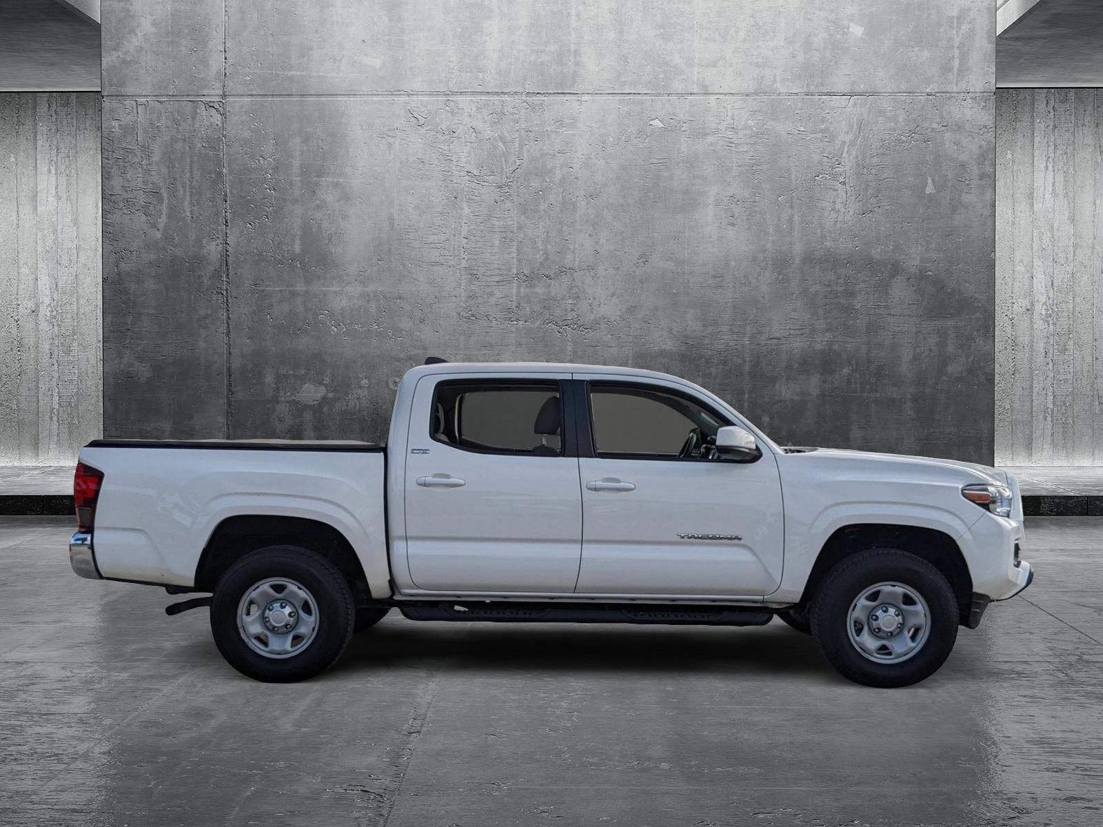 2022 Toyota Tacoma 2WD Vehicle Photo in Davie, FL 33331