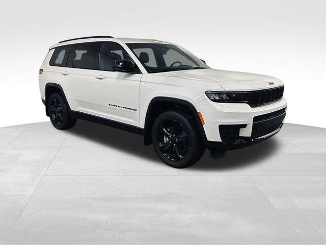 2021 Jeep Grand Cherokee L Vehicle Photo in MEDINA, OH 44256-9631