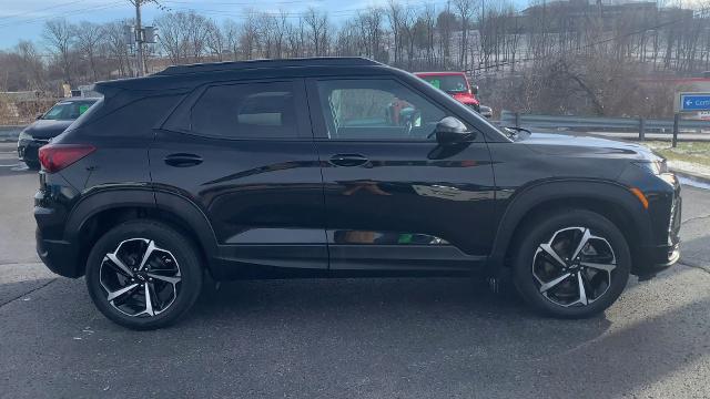 2022 Chevrolet Trailblazer Vehicle Photo in MOON TOWNSHIP, PA 15108-2571