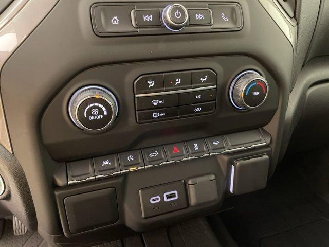 2025 Chevrolet Silverado 1500 Vehicle Photo in PHOENIX, AZ 85014-3381