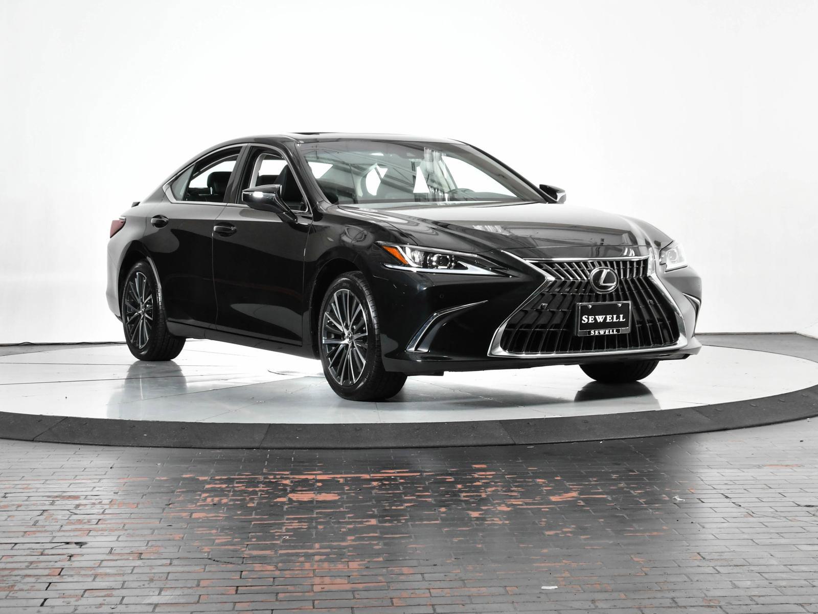 2024 Lexus ES 300h Vehicle Photo in DALLAS, TX 75235