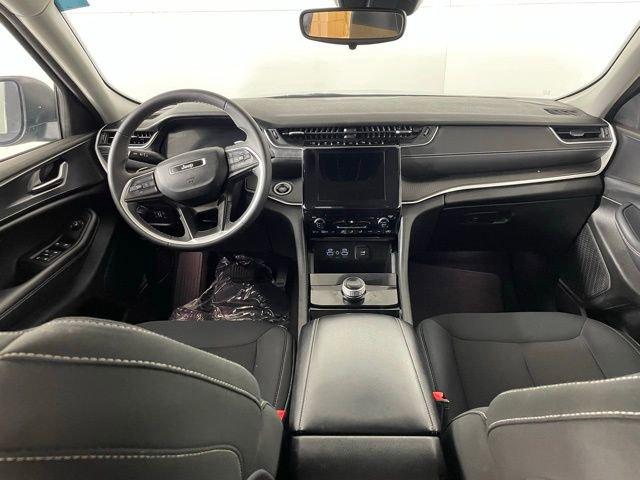 2023 Jeep Grand Cherokee L Vehicle Photo in PHOENIX, AZ 85014-3381
