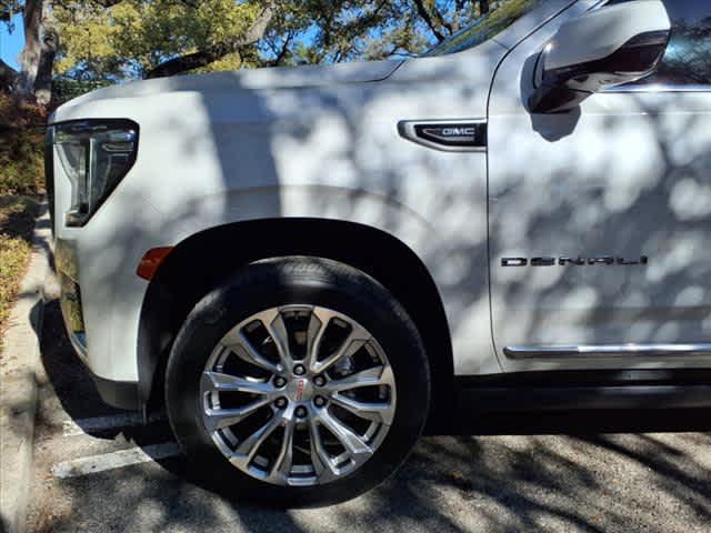 2022 GMC Yukon XL Vehicle Photo in San Antonio, TX 78230-1001