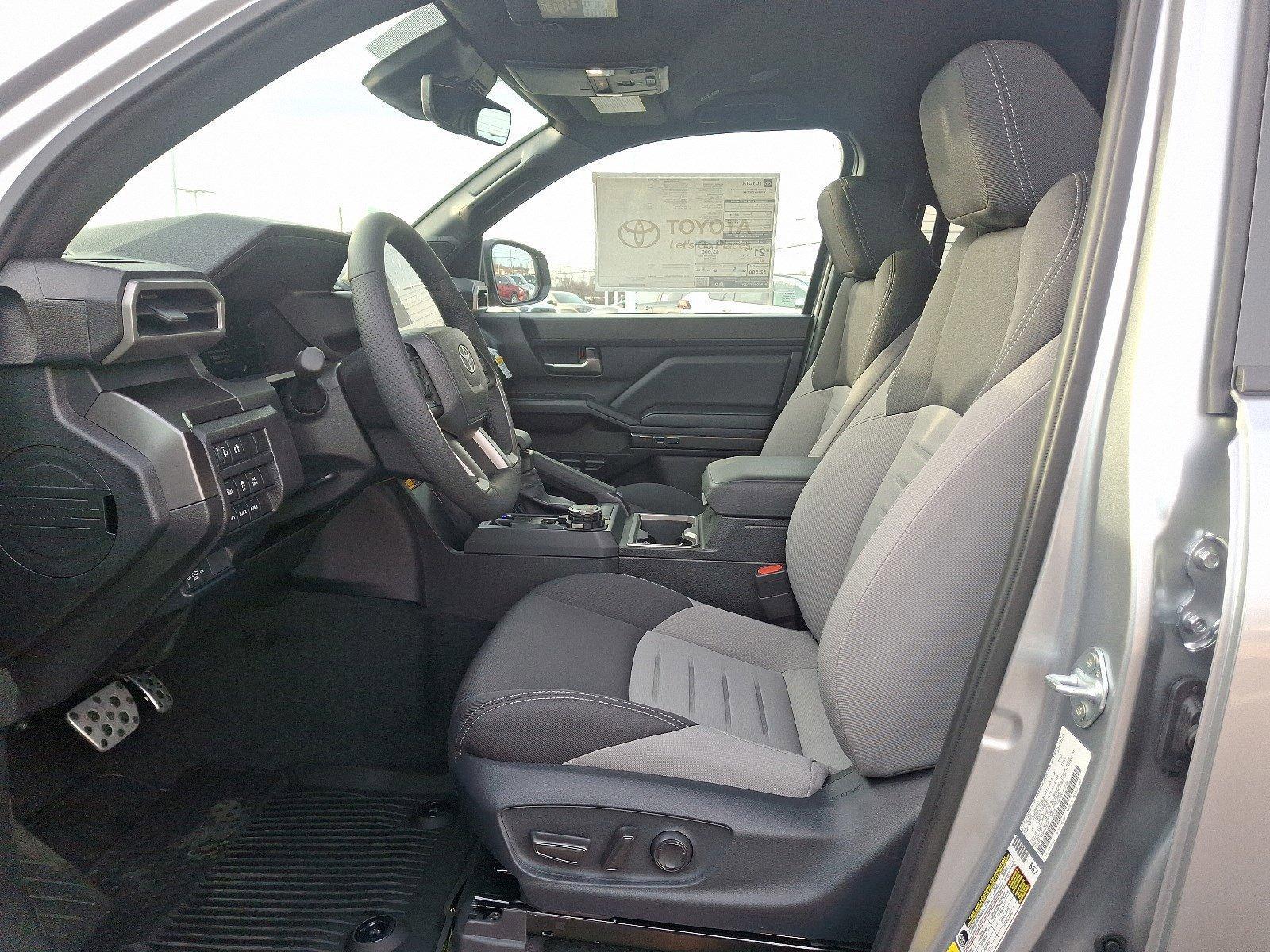 2025 Toyota Tacoma 4WD Vehicle Photo in Harrisburg, PA 17111