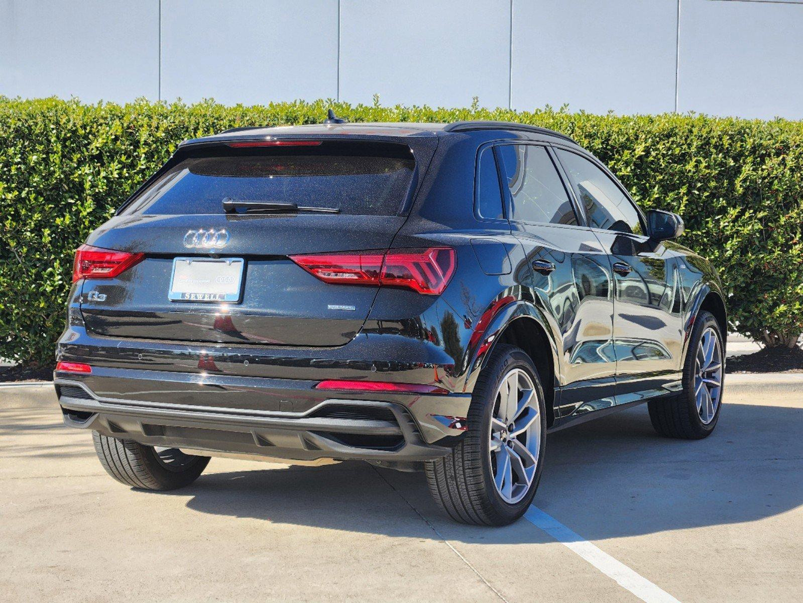 2024 Audi Q3 Vehicle Photo in MCKINNEY, TX 75070