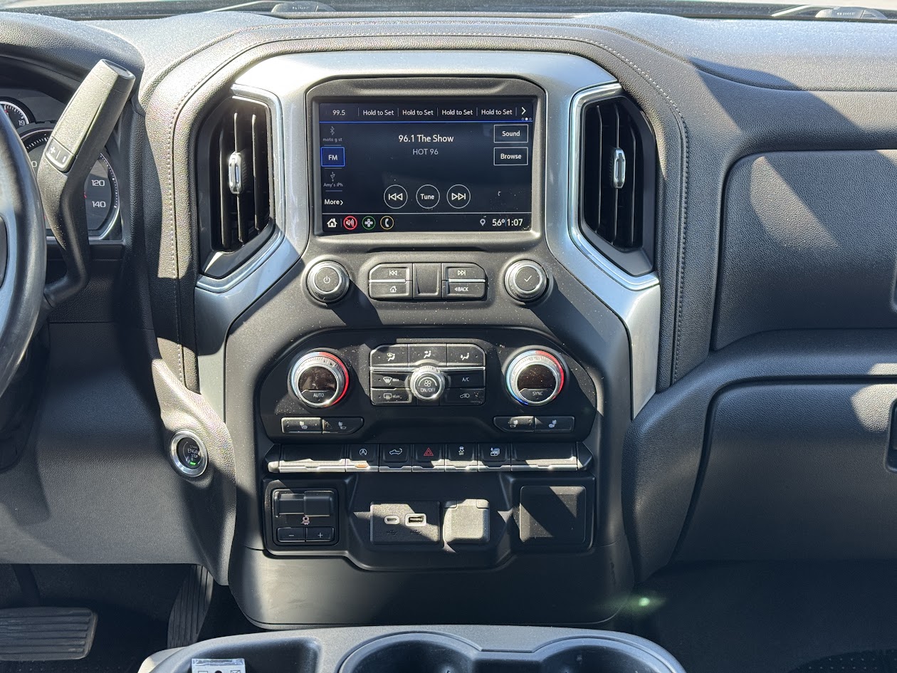 2019 Chevrolet Silverado 1500 Vehicle Photo in BOONVILLE, IN 47601-9633